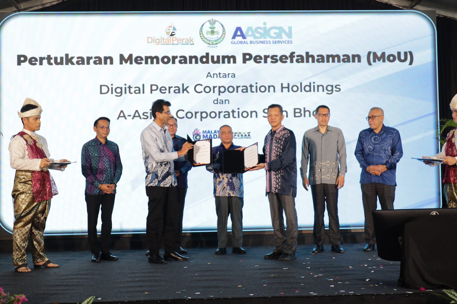 Exchange of Memorandum of Understanding between Digital Perak and A-Asign